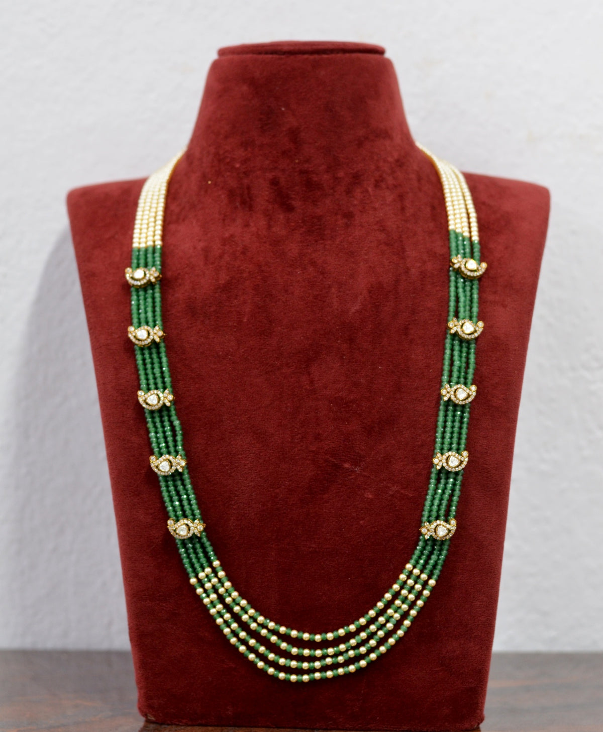 BEADS MALA AND CHAINS Beads mala 003 green and cream
