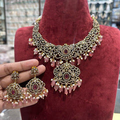 NECKLACE NK035 VICKTORIAN  RUBY