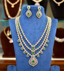 NECKLACE nk139 DIAMOND  EMERALD layers