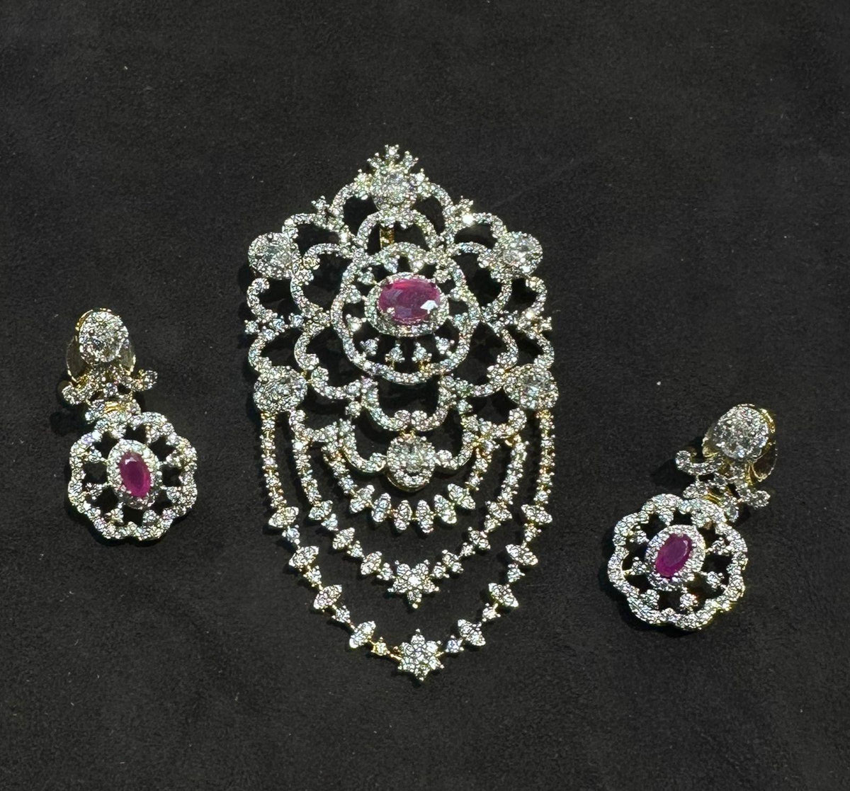 PENDANT SET CHAINS pendant 204 DIAMOND RUBY
