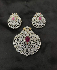 PENDANT SET CHAINS Pendant 144 DIAMOND RUBY