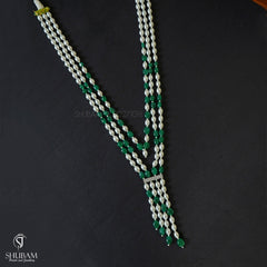 BEADS MALA AND CHAINS green and white 3 line mala MULTI COLOR 18-20