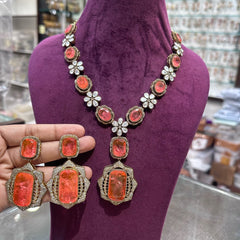 NECKLACE nk057 VICKTORIAN  RUBY