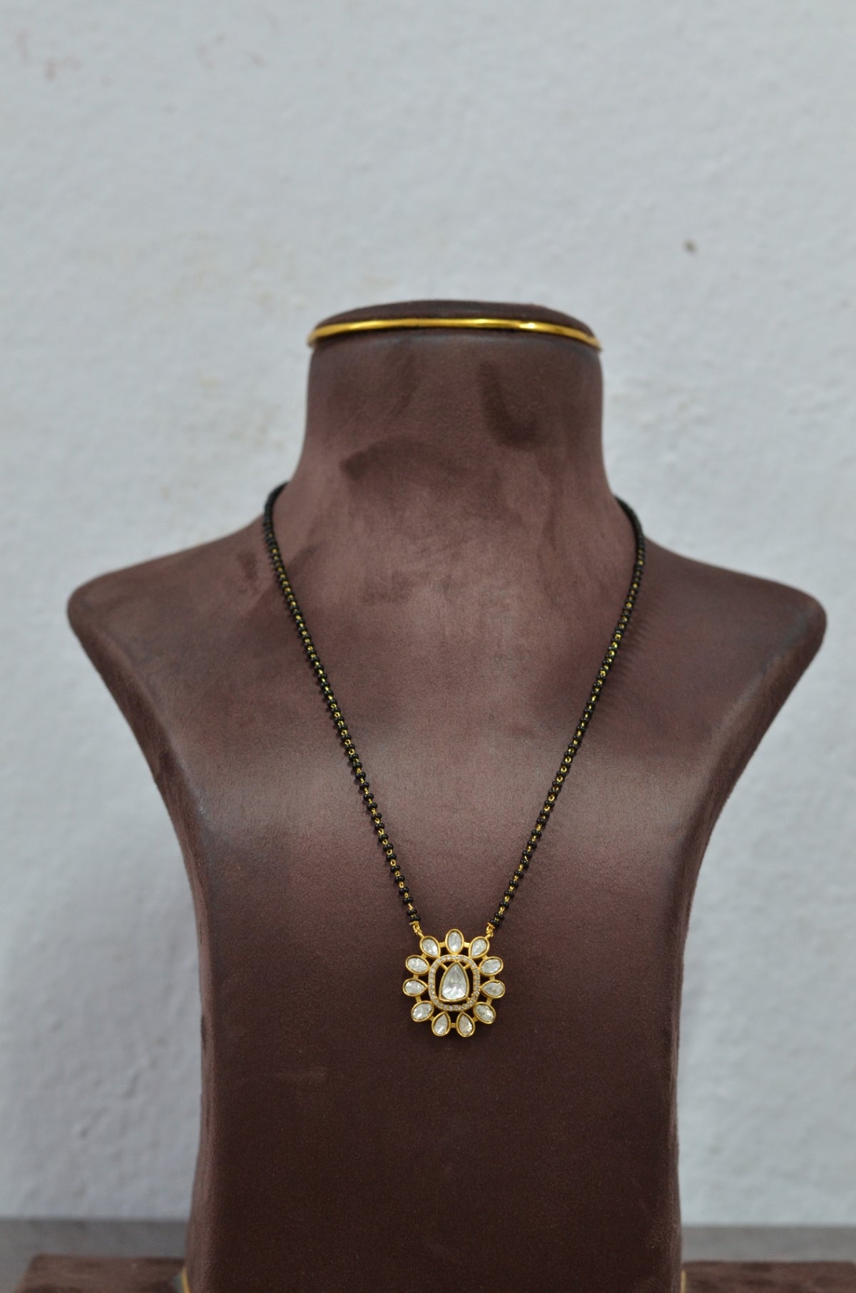 MANGALSUTRA mangsalsutra 048 MOZONITE WHITE