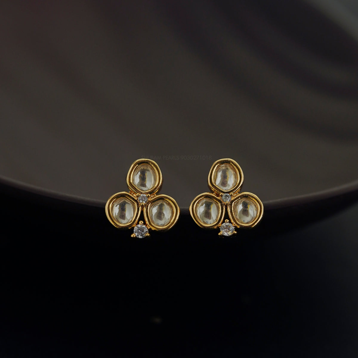 Earring Eartops 243 MOZONITE GOLDEN