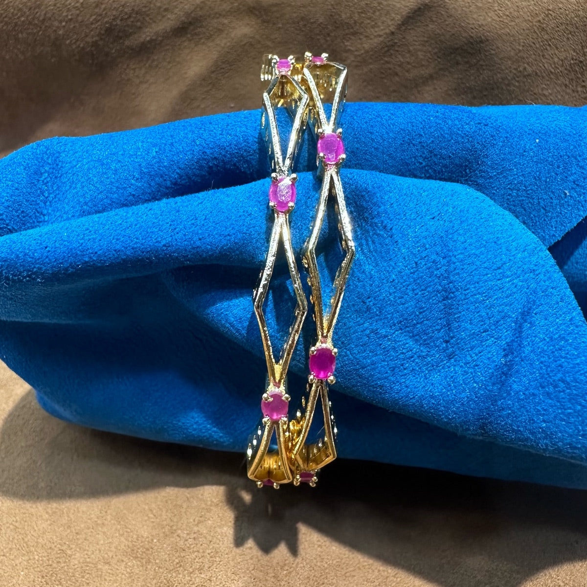 BRACELET/BANGLE bangle 012 RUBY 2'6