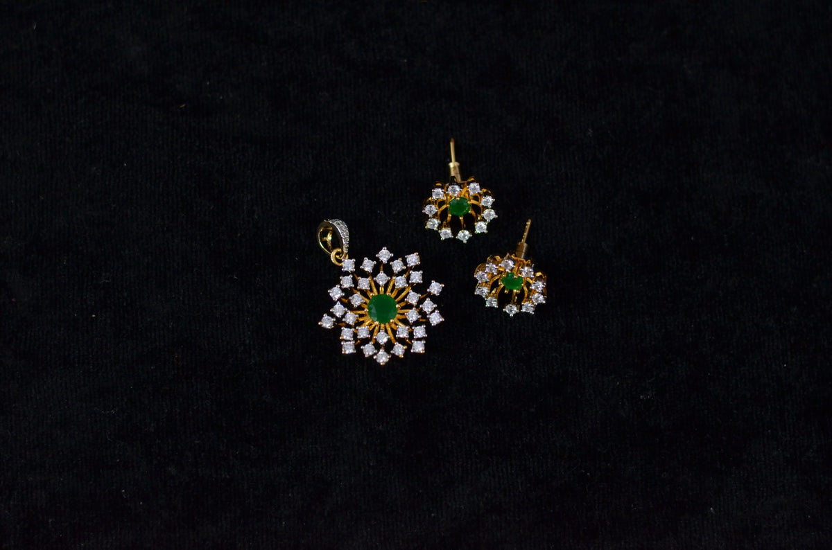 PENDANT SET / LOCKETS PS031 DIAMOND EMERALD