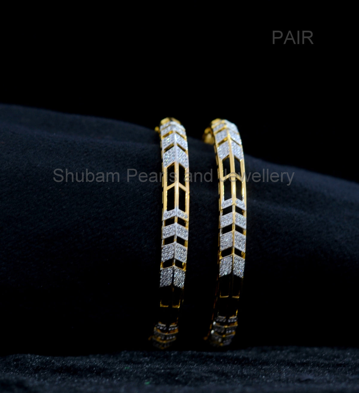BRACELET/BANGLE Bangle 032 WHITE 2'8