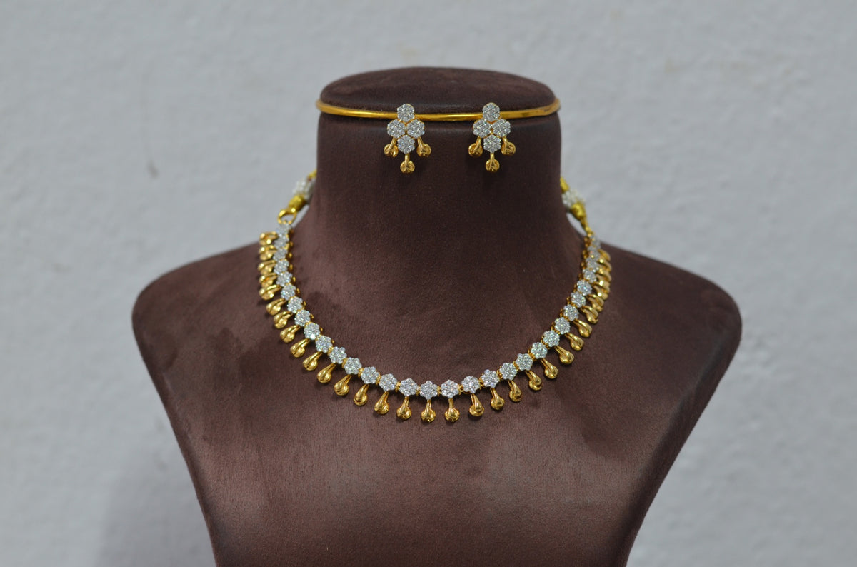 NECKLACE Nk020 DIAMOND  DUAL PLATING DIAMOND LOOK