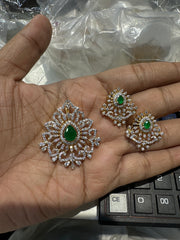 PENDANT SET CHAINS Locket 012 DIAMOND EMERALD