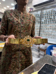 VADDANAM Wb116 GOLDEN STONE EMERALD