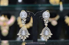 Earring Earrings 137 DIAMOND WHITE