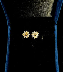 Earring Eartops 190 DIAMOND  WHITE