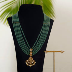 BEADS MALA AND CHAINS beads mala 38 MOZONITE EMERALD