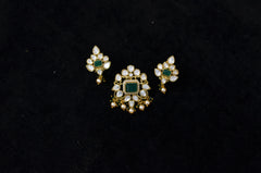 PENDANT SET / LOCKETS Pendant set 250 MOZONITE EMERALD