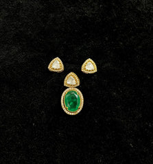 PENDANT SET / LOCKETS Pendant set 210 MOZONITE EMERALD