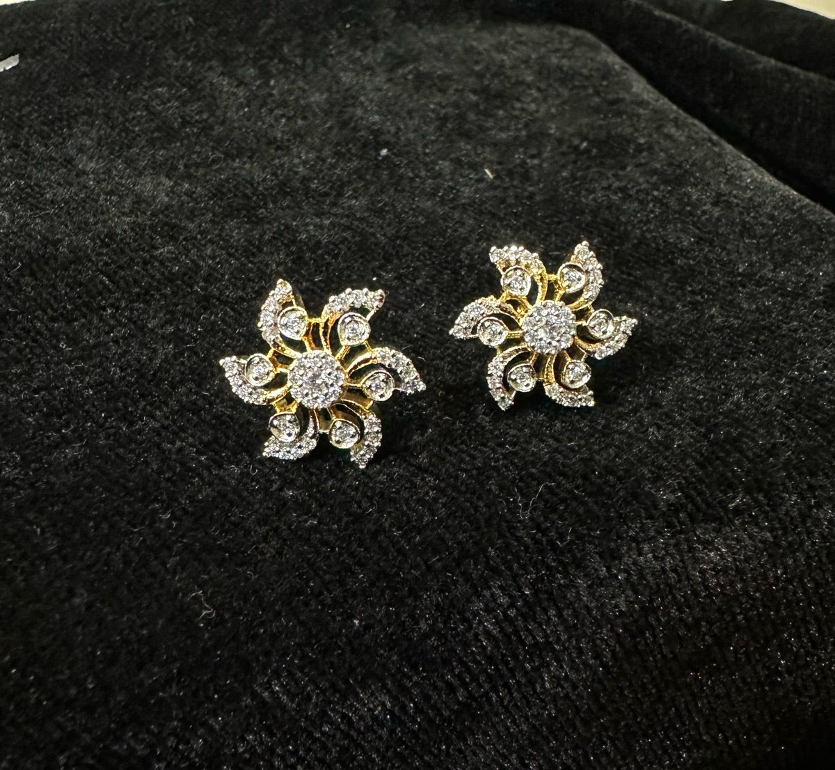 Earring Eartops 245 DIAMOND DUAL PLATING DIAMOND LOOK