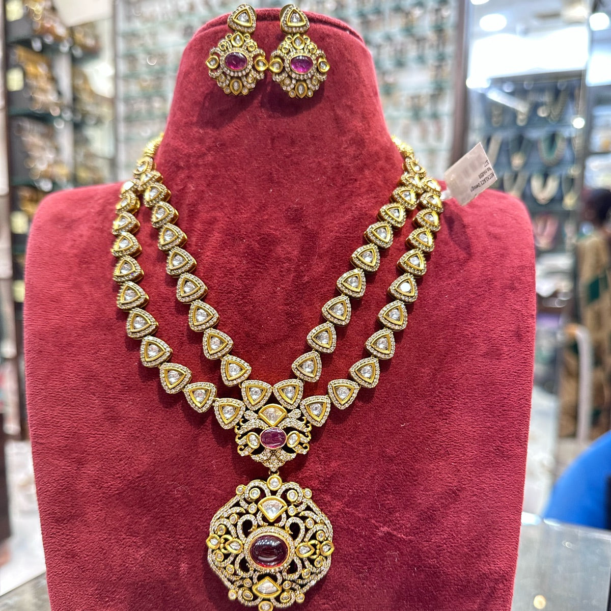 NECKLACE nk058 VICKTORIAN  RUBY