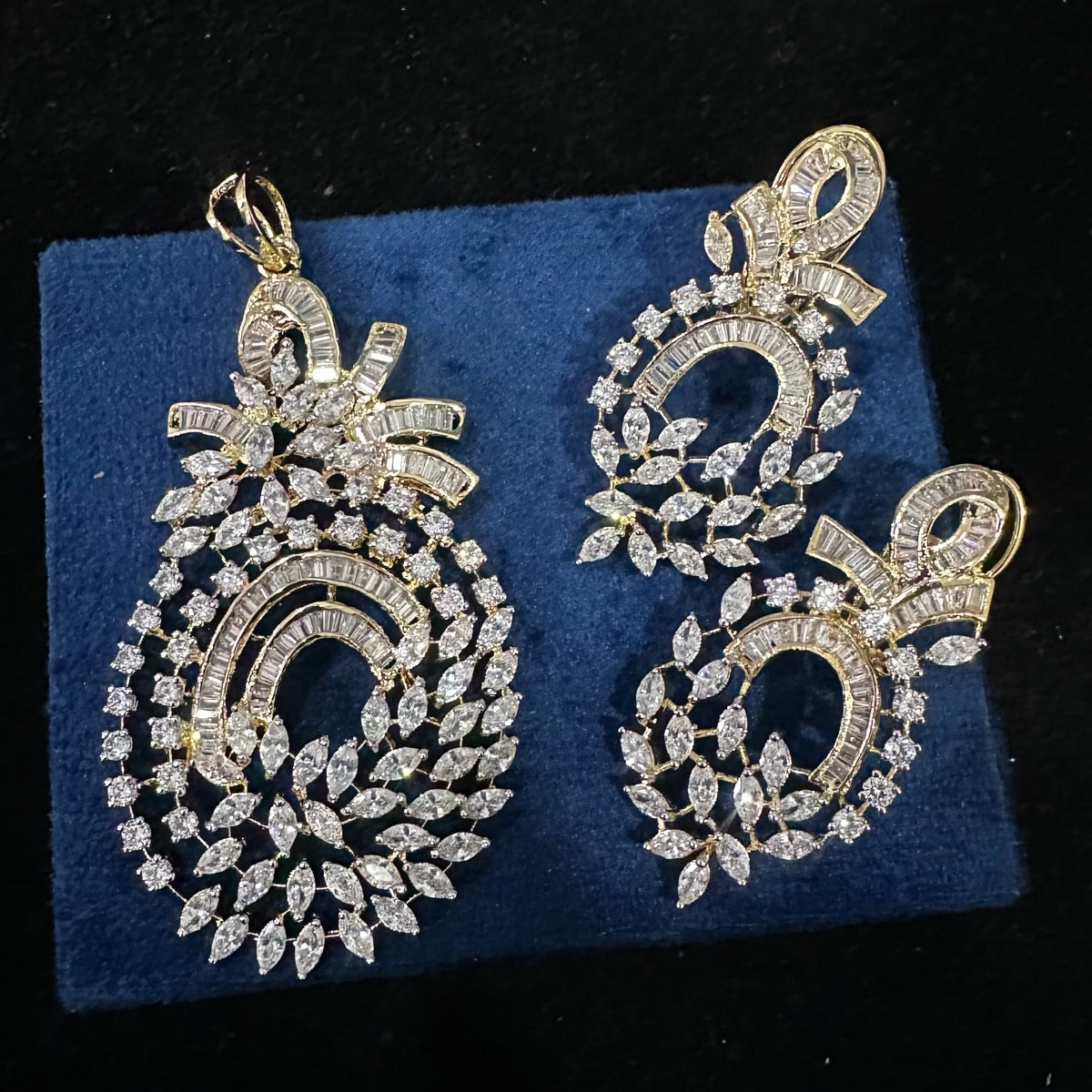 PENDANT SET CHAINS Pendant set 227 DIAMOND DUAL PLATING DIAMOND LOOK