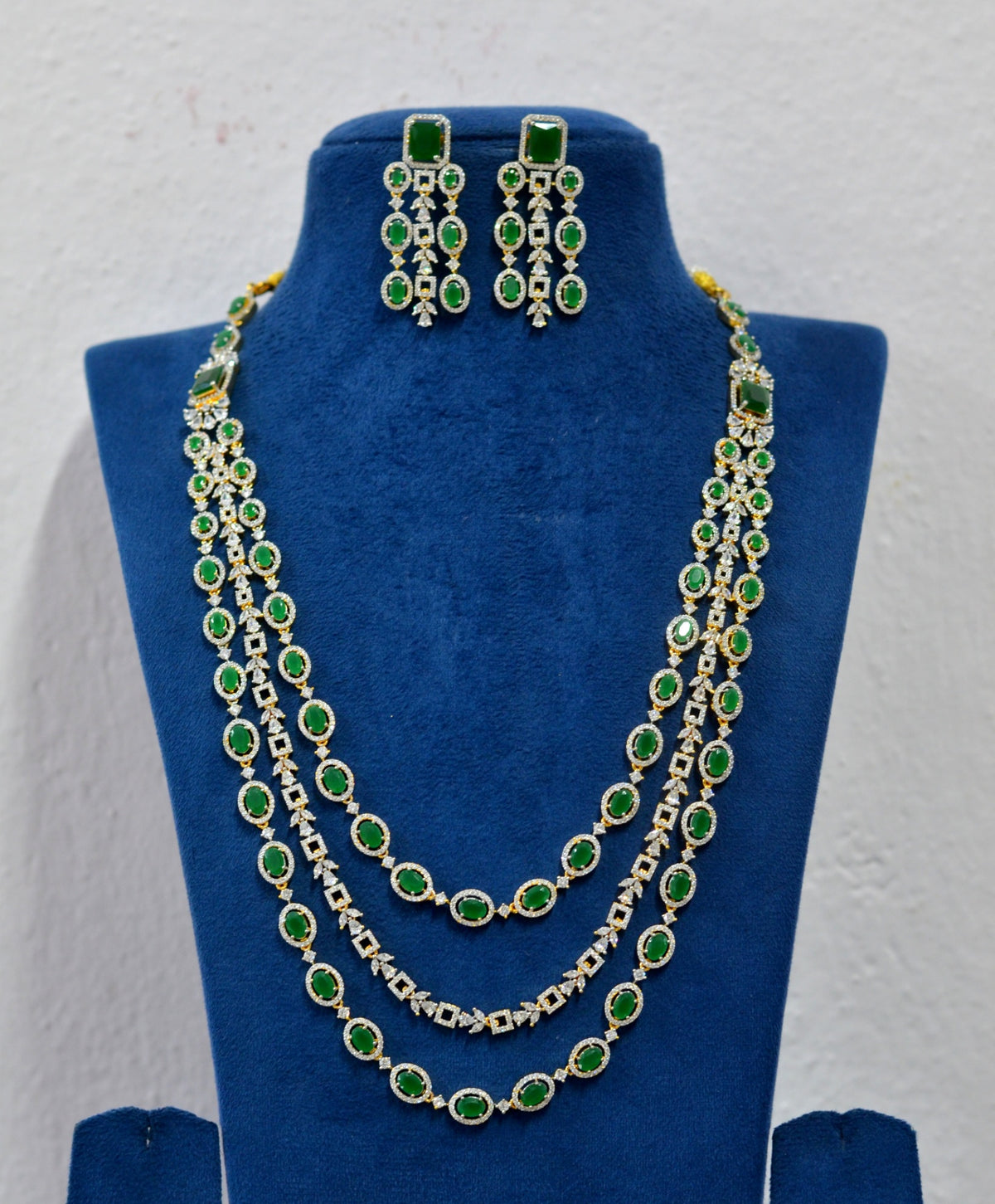 NECKLACE Necklace 922 DIAMOND EMERALD