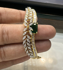 BRACELET/BANGLE Bracelet 019 EMERALD Openable