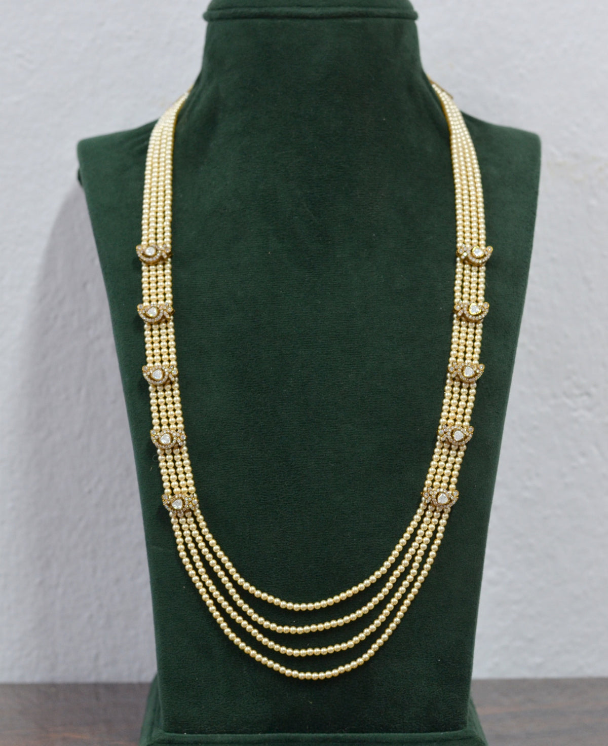 BEADS MALA AND CHAINS Beads mala 003 pearls 20-21 Inch