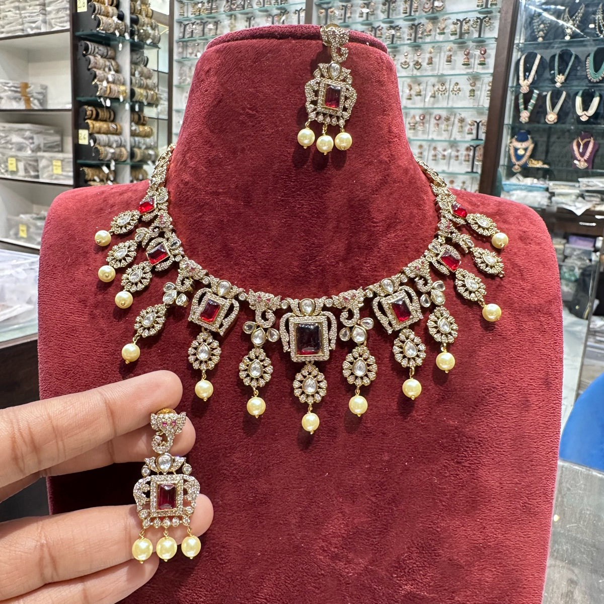 NECKLACE nk214 VICKTORIAN  RUBY