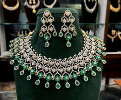 NECKLACE necklace 645 DIAMOND EMERALD