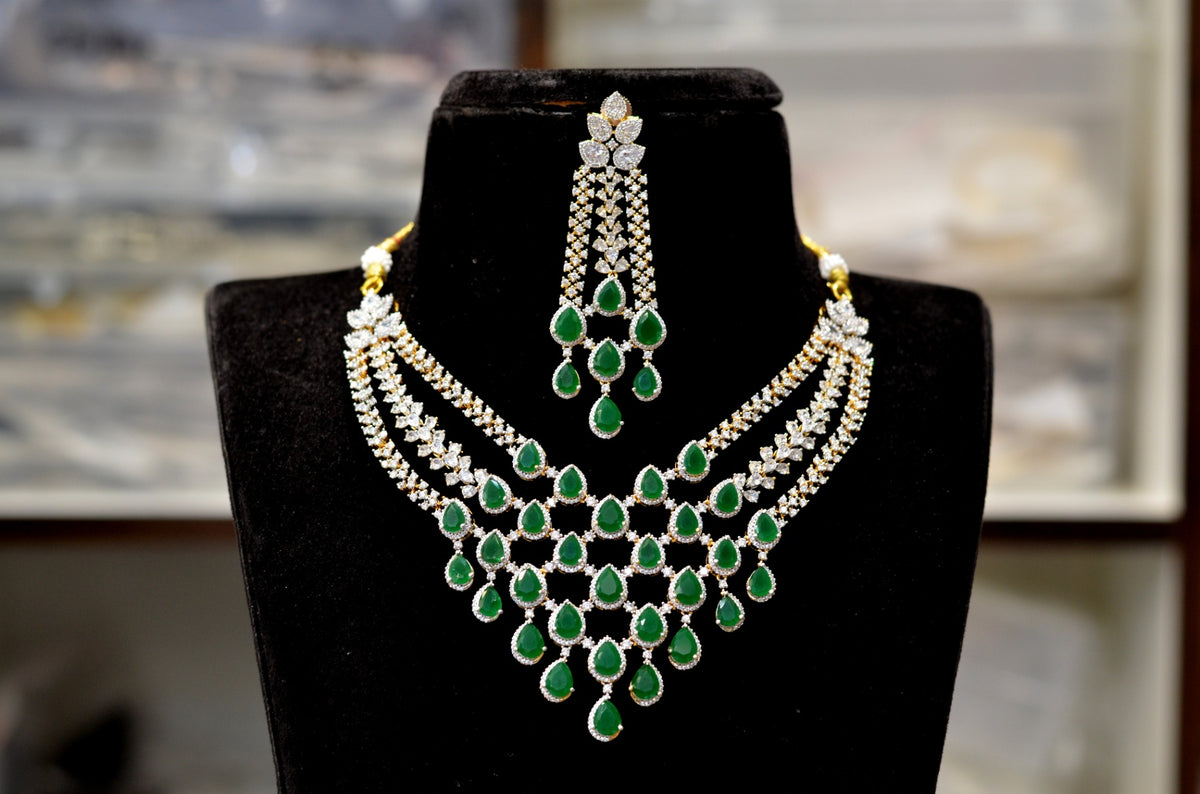 NECKLACE necklace 155 DIAMOND EMERALD