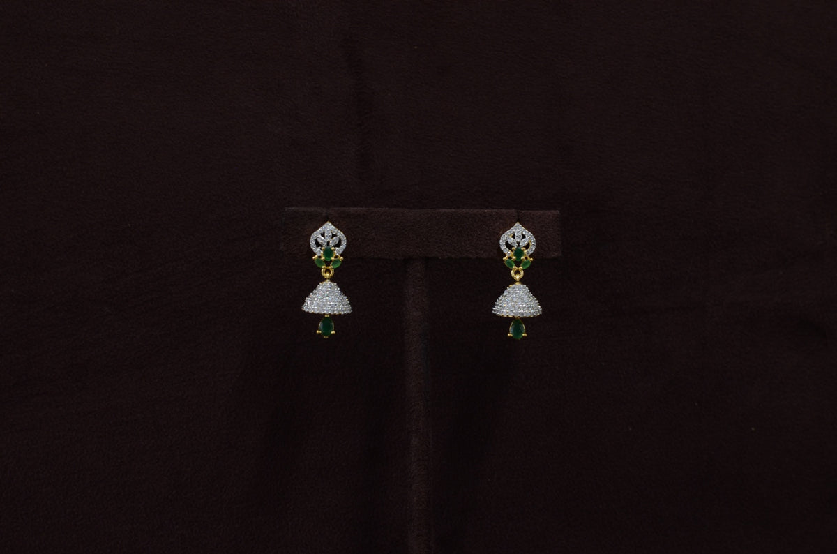 Earring eartops 119 DIAMOND EMERALD