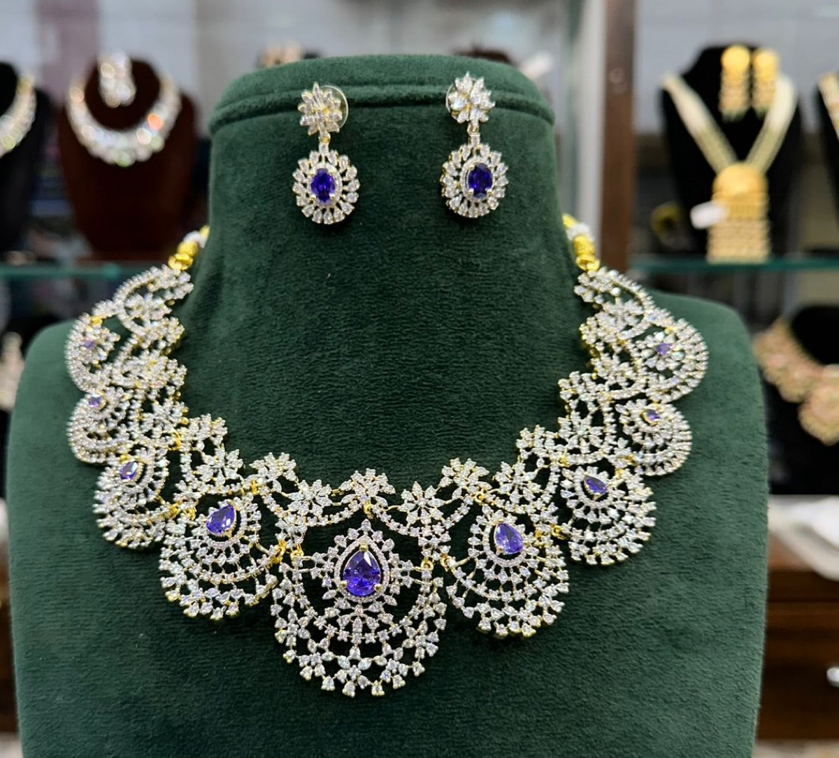 NECKLACE Necklace 894 DIAMOND EMETHYST PURPLE