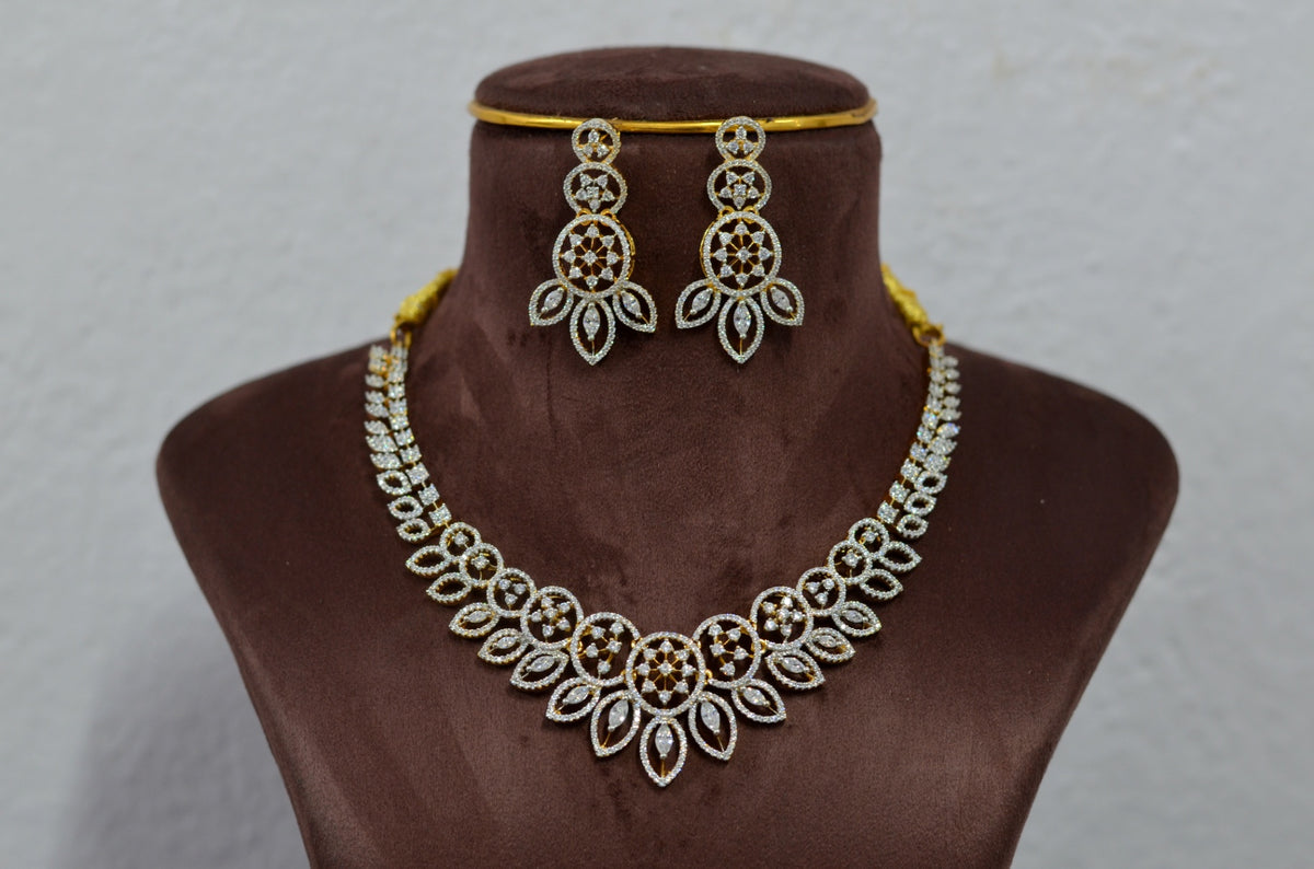 NECKLACE NK108 DIAMOND  WHITE