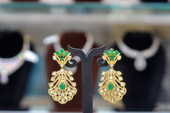 Earring Ea182 MOZONITE EMERALD