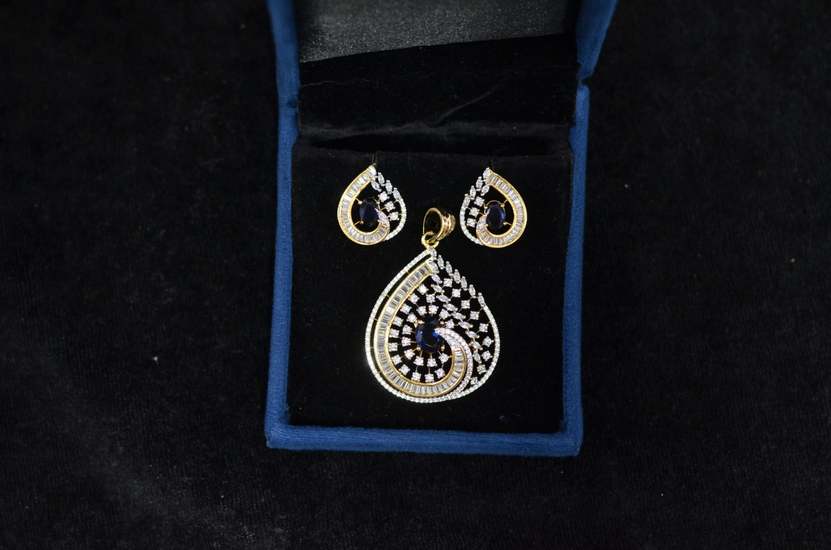PENDANT SET / LOCKETS Pendant set 225 DIAMOND BLUE