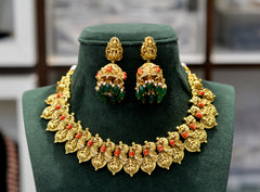 NECKLACE Kasul coral short NAKSHI AD STONE EMERALD