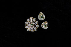 PENDANT SET / LOCKETS Pendant set 203 DIAMOND EMERALD