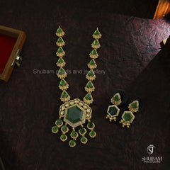 NECKLACE Necklace 030 MOZONITE EMERALD