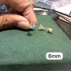 Earring Solitare eartops 6mm-7mm DIAMOND GOLDEN