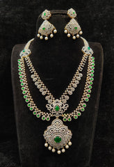 NECKLACE necklace 017 DIAMOND EMERALD