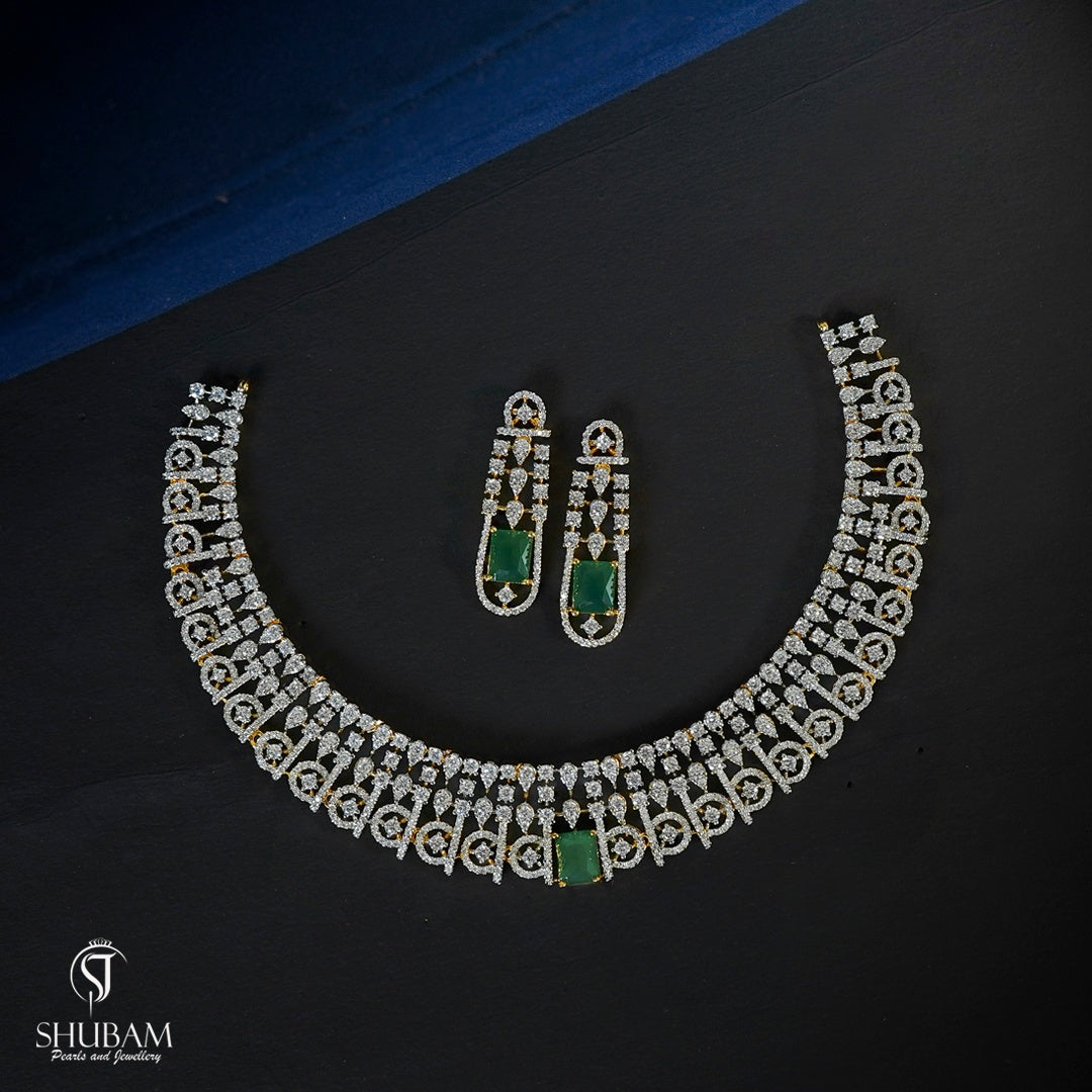 NECKLACE necklace 081 DIAMOND EMERALD