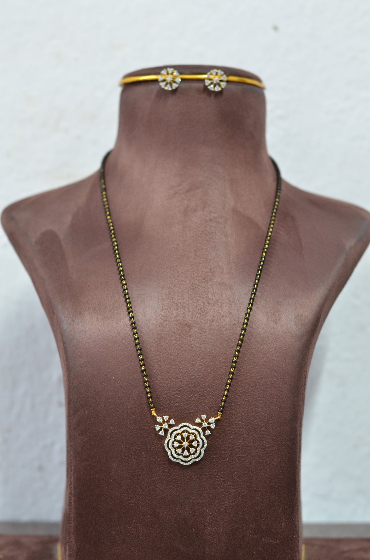 MANGALSUTRA mangalsutra 038 DIAMOND DUAL PLATING DIAMOND LOOK
