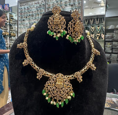 NECKLACE Necklace 746 NAKSHI AD STONE EMERALD