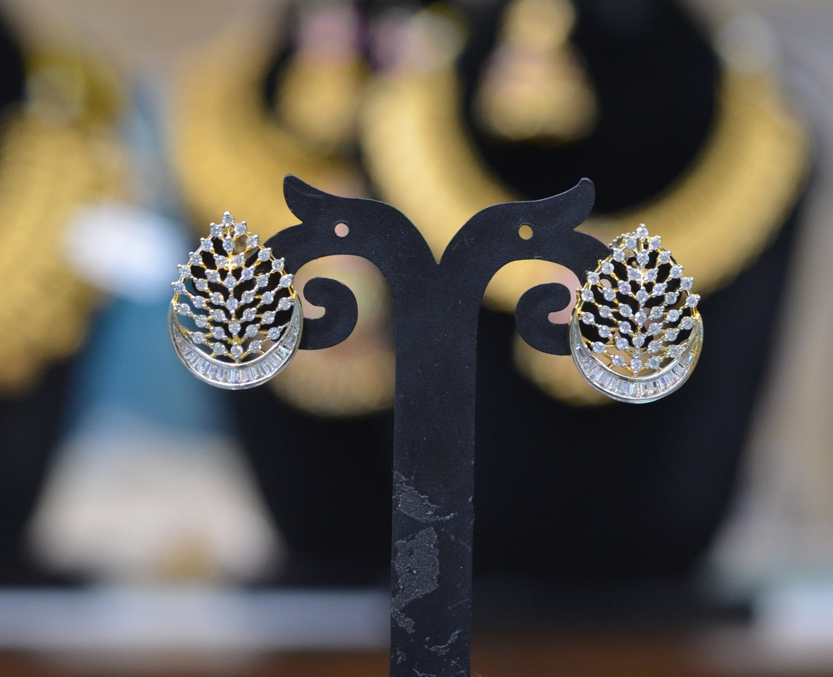 Earring eartops 142 DIAMOND DUAL PLATING DIAMOND LOOK