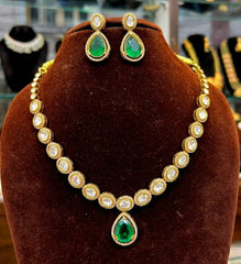 NECKLACE Necklace 824 MOISSANITE EMERALD