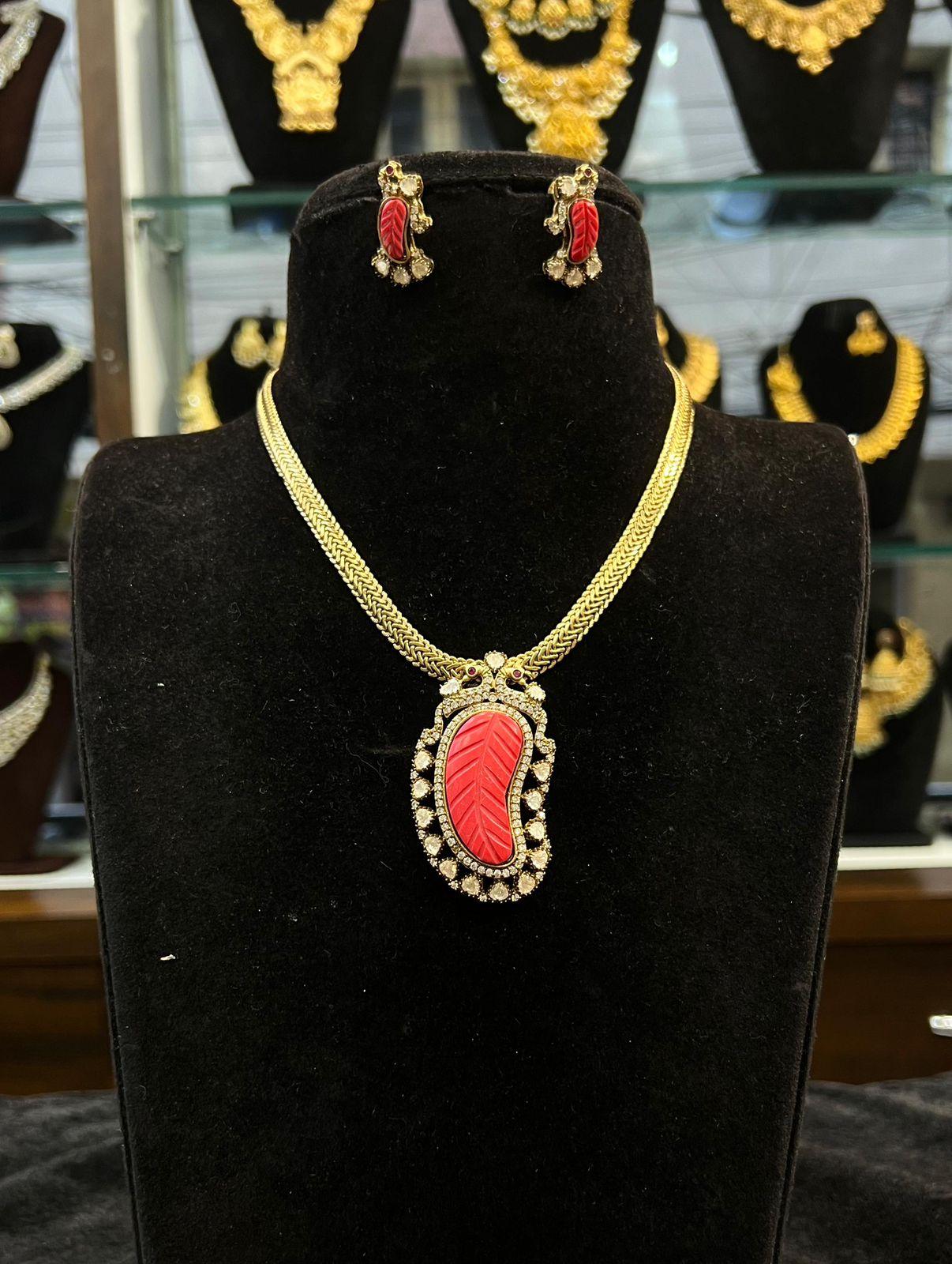 NECKLACE necklace 089 VICKTORIAN  Orange