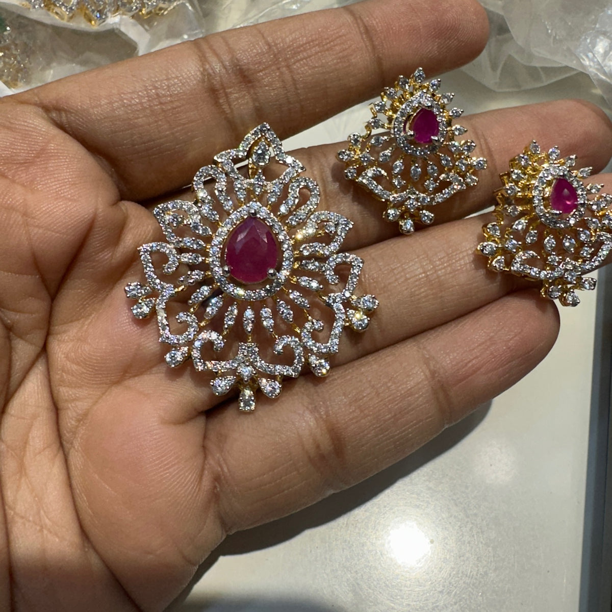 PENDANT SET CHAINS Locket 012 DIAMOND RUBY