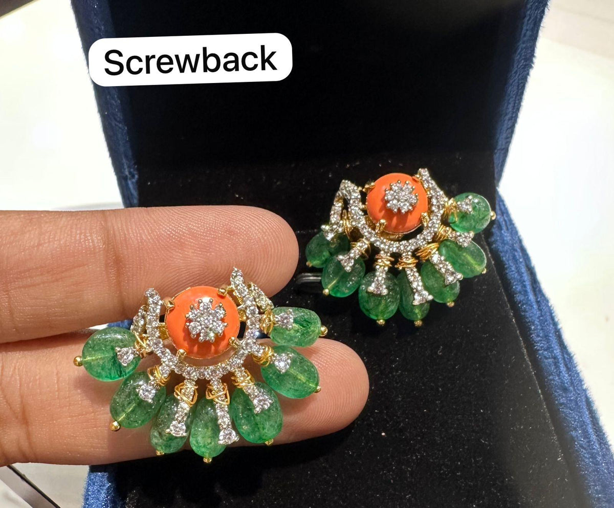 Earring Eartops 213 DIAMOND EMERALD