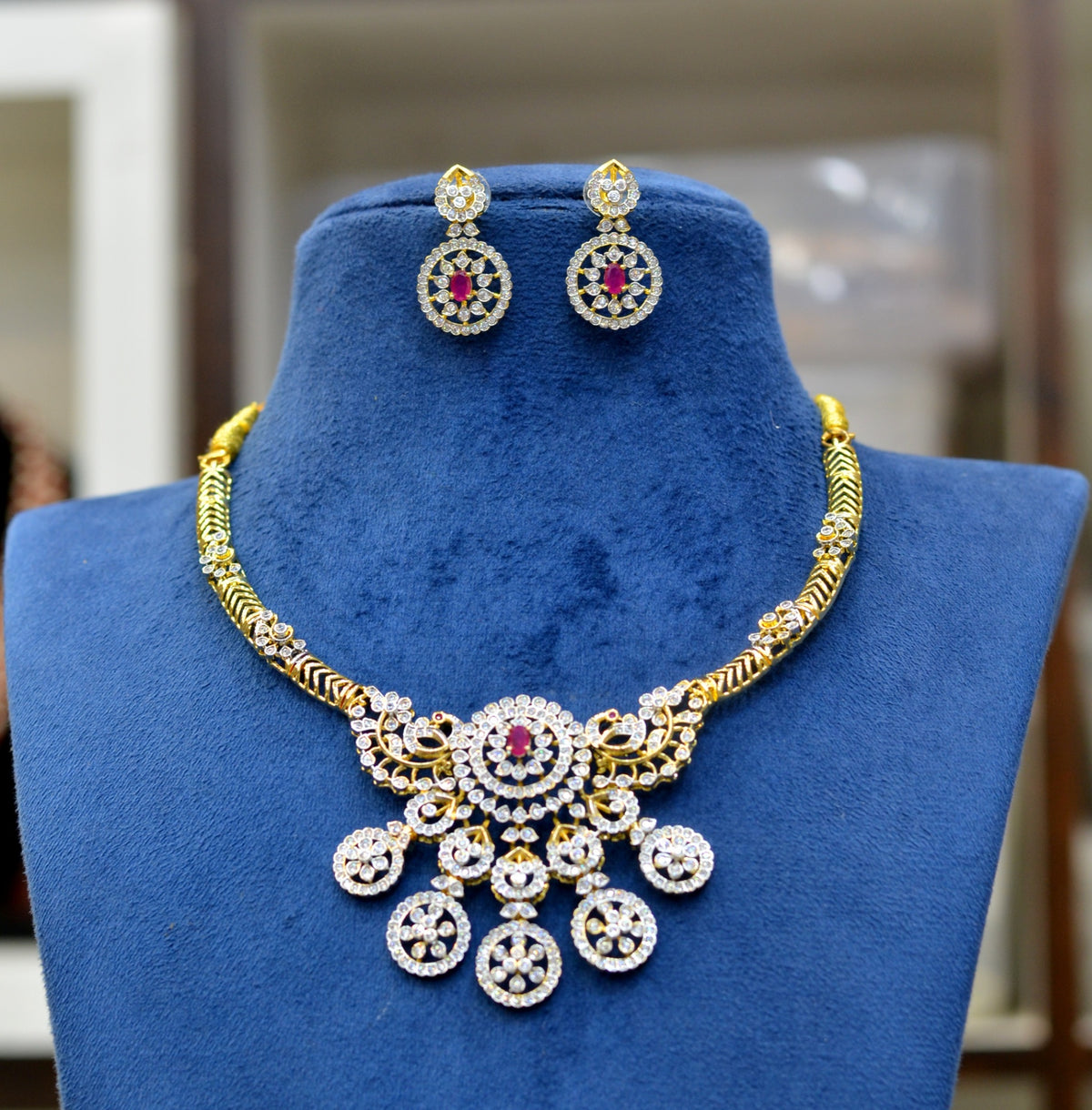 NECKLACE Necklace 842 DIAMOND EMERALD