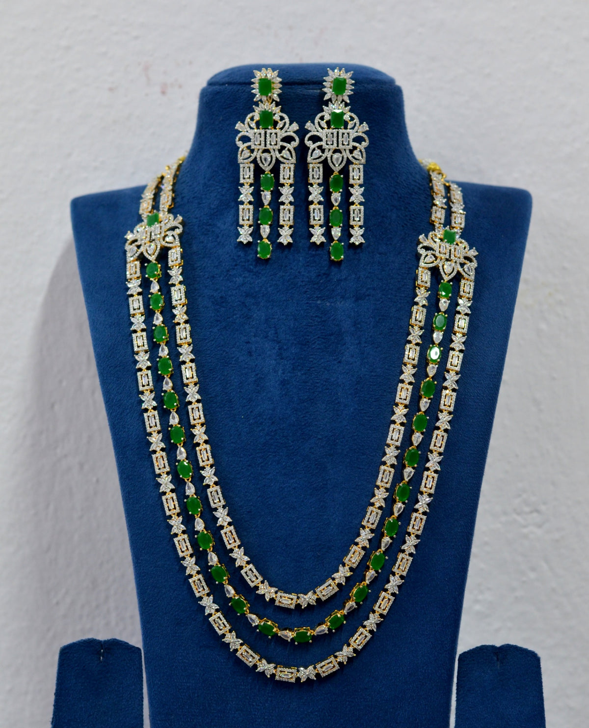 NECKLACE Necklace 920 DIAMOND EMERALD