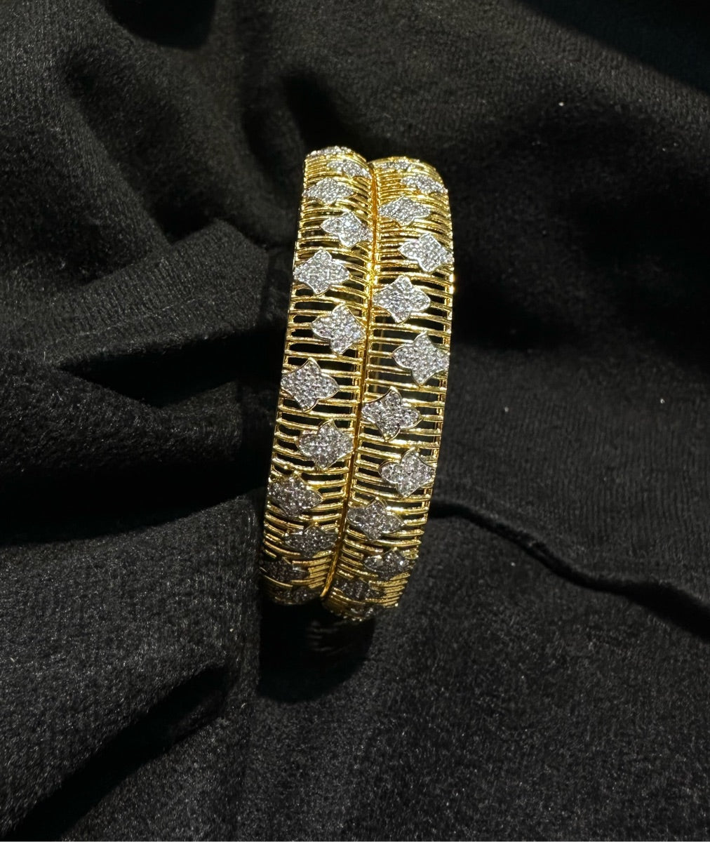 BRACELET/BANGLE Bangles 037 DUAL PLATING DIAMOND LOOK 2'4